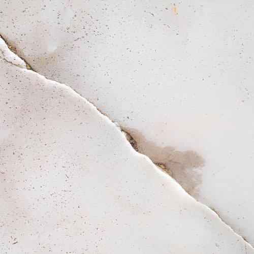 cracked concrete foundation